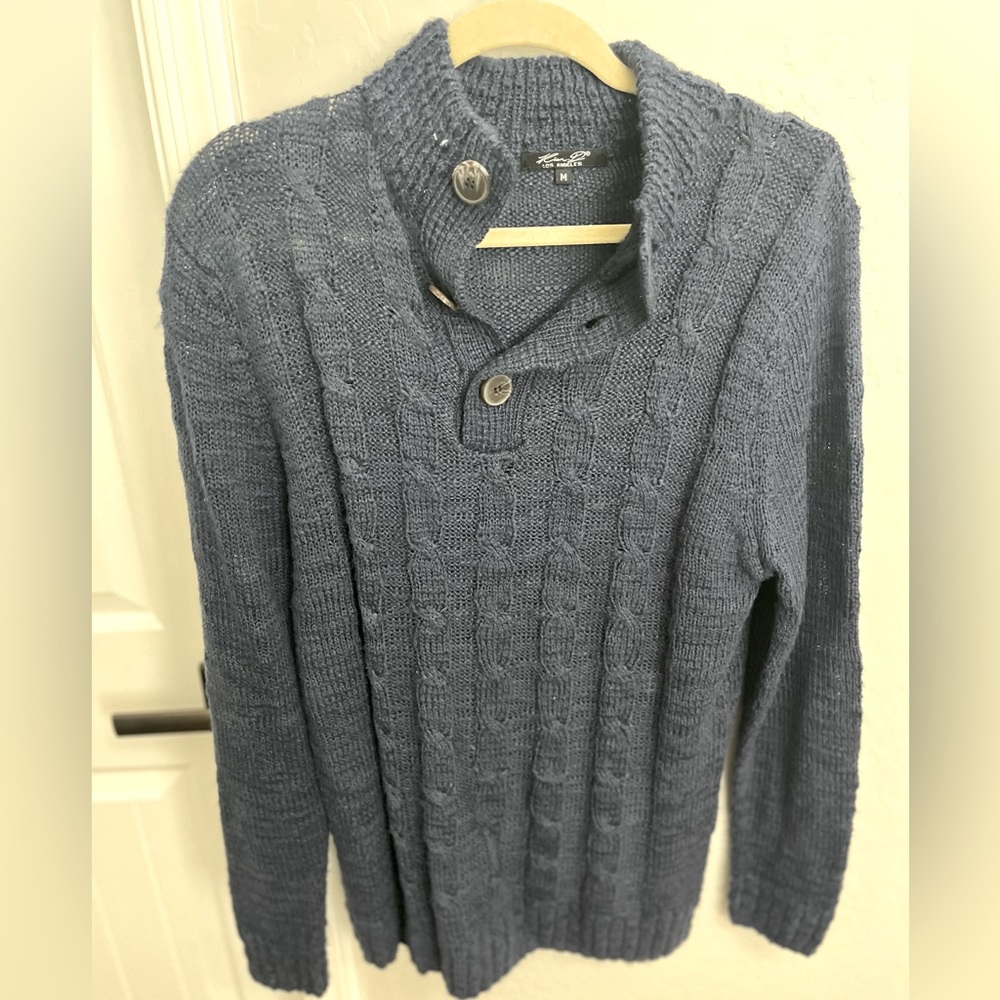 Navy Blue Mens size M Sweater